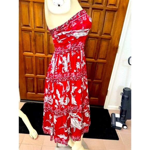 - White House Black Market Strapless Fit & Flare Dress Red Paisley Size 4 - Picture 7 of 15